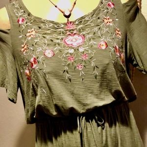 Embroidered cold sholder dress